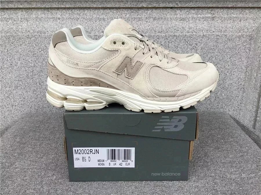 Tênis New Balance 550, 530 e 2002R de Cano Baixo