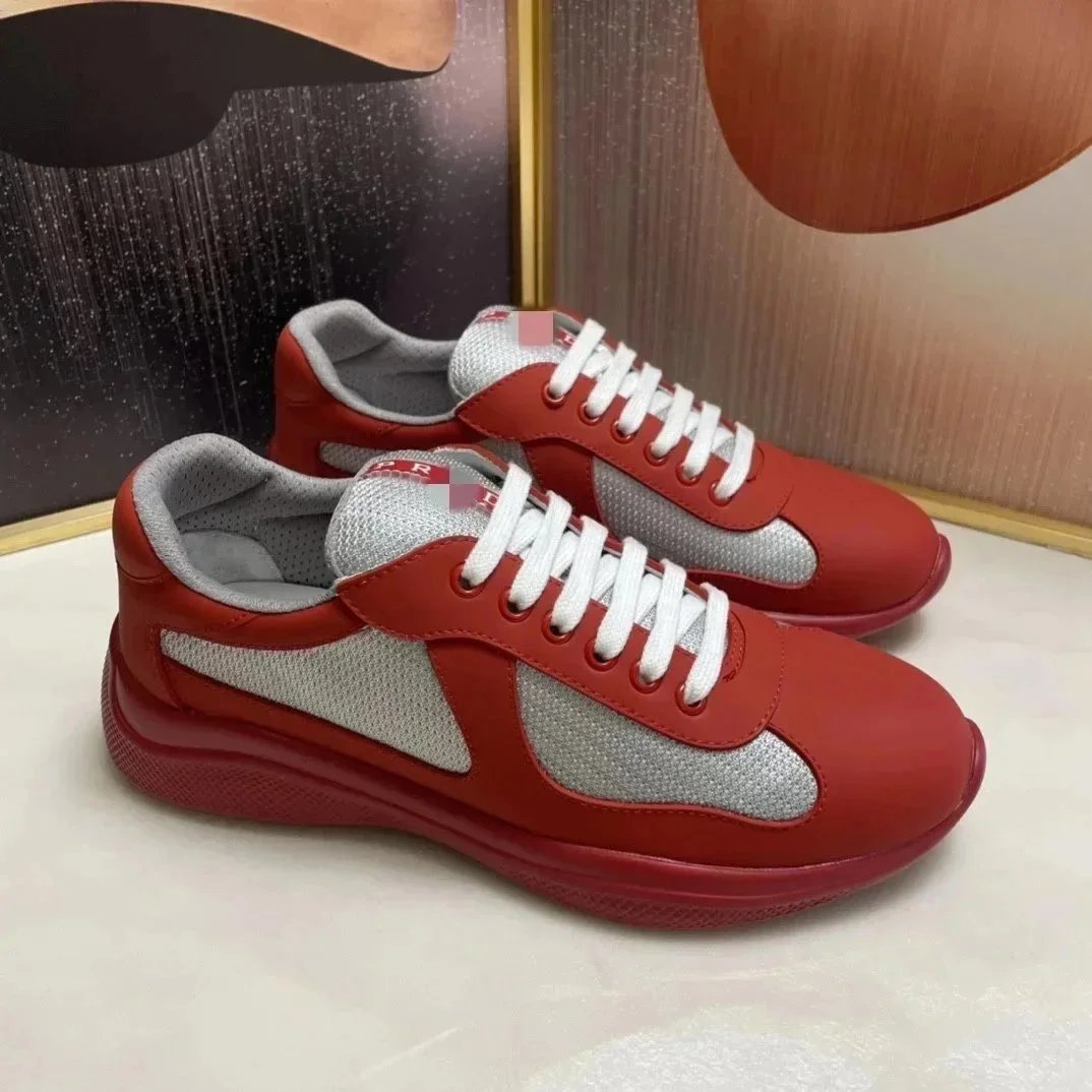 Prada Low-Top-Schnürsneaker mit Mesh-Einsätzen