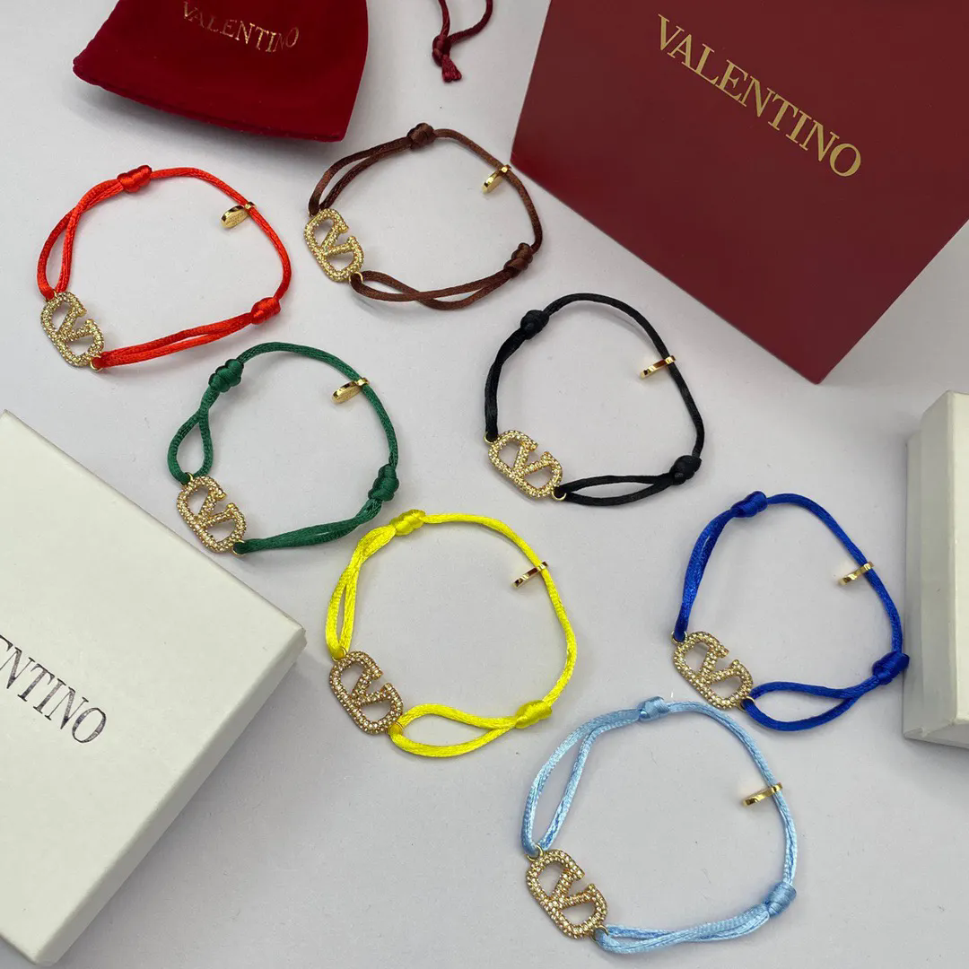 سوار بحبل وقفل شعار VLogo مزين Valentino