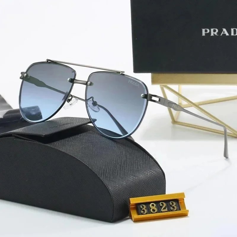 Prada Sonnenbrillen mit eckigen, geometrischen und Piloten-Rahmen zur Auswahl