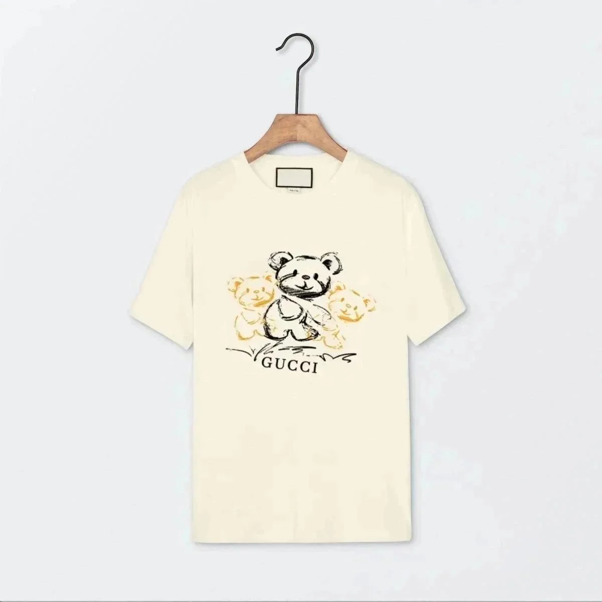 Camiseta Gucci de cuello redondo con gráfico de osos en crema o negro