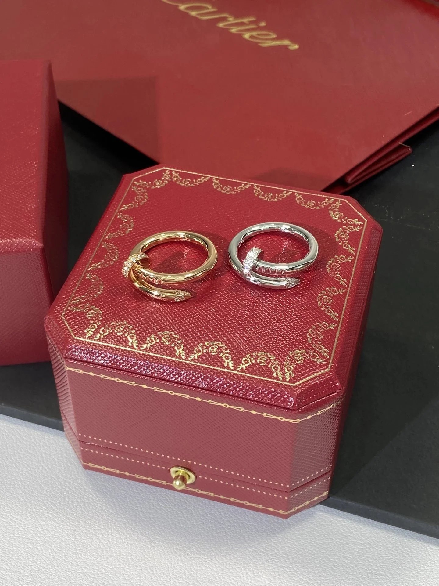 Nail-Inspired Overlapping Ring with Clear Accents