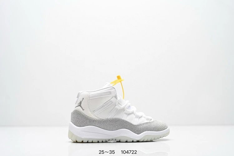 Baskets montantes Jordan enfant à empiècement gris scintillant