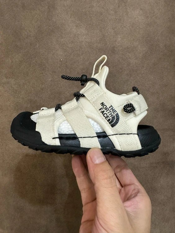 The North Face Kids' Closed-Toe Sandals with Toggle Cord