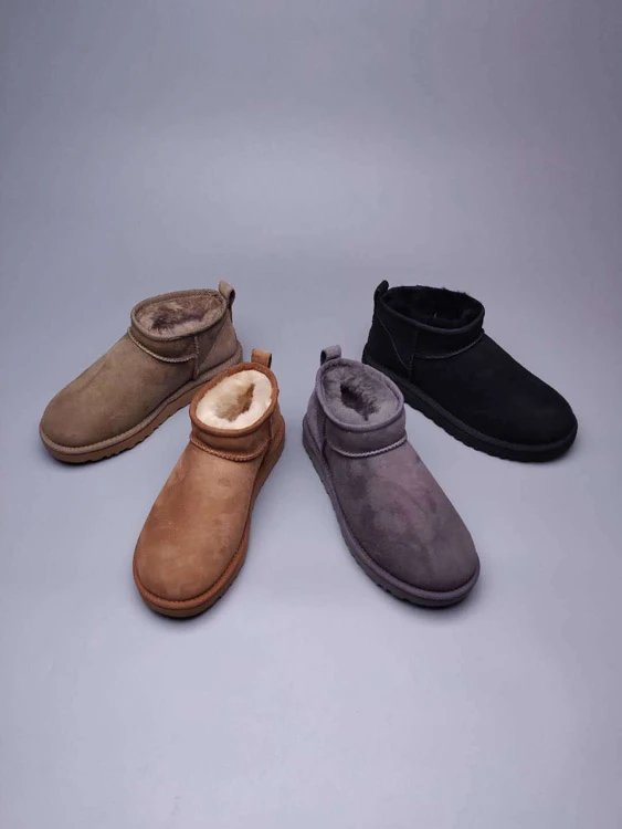 UGG Low-Cut Ankle Boots with Fleece-Like Lining