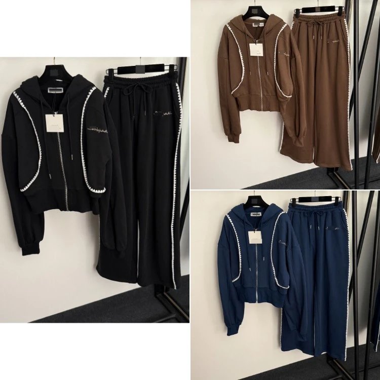 jacket — hood · zip-up