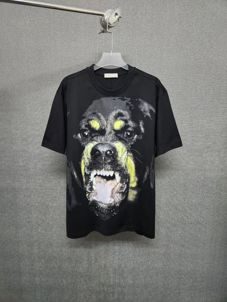 T-shirt Givenchy — Motivo cartoon · Maniche corte