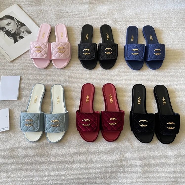 Sandalias de pala Chanel — tira ancha · Hebilla