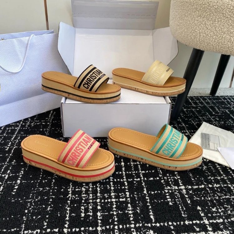 slide sandals Dior — striped · open-toe