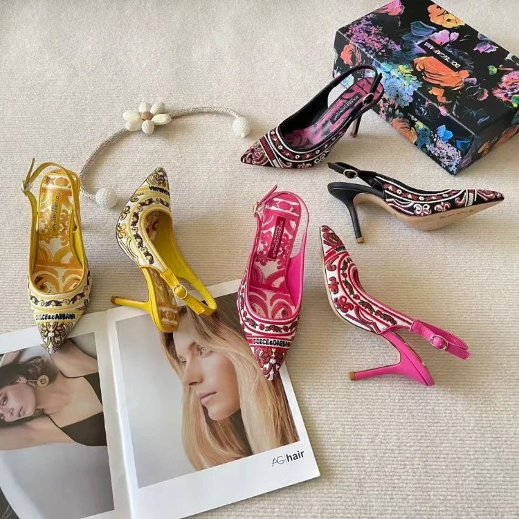 Dolce & Gabbana High Heels — schmale Träger · Spitze Zehenpartie