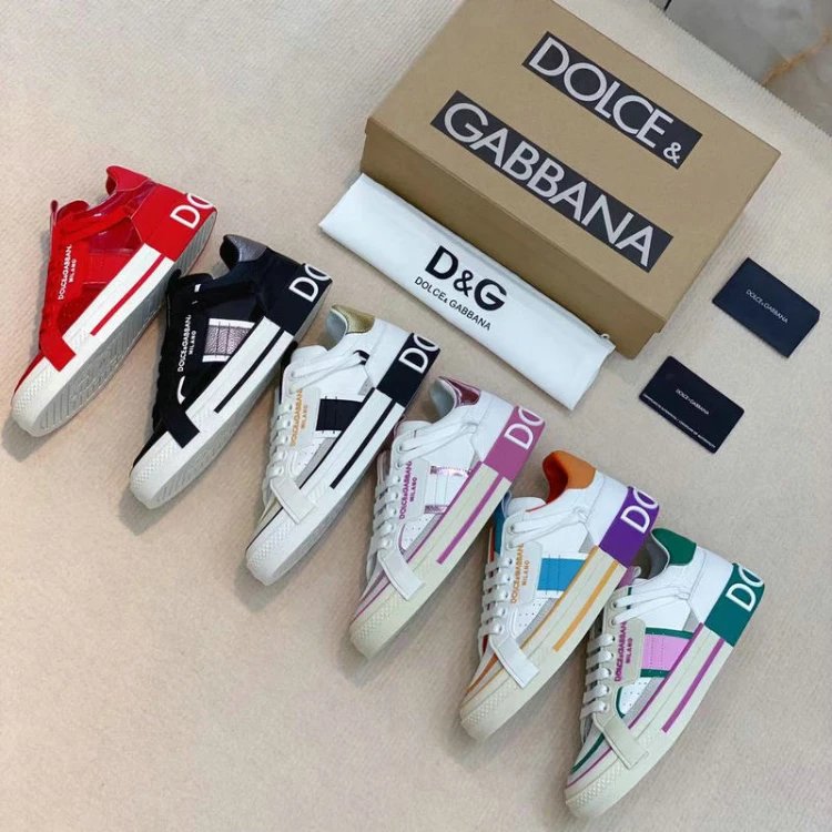 Dolce & Gabbana Sneaker — Schnürung · Colorblocking