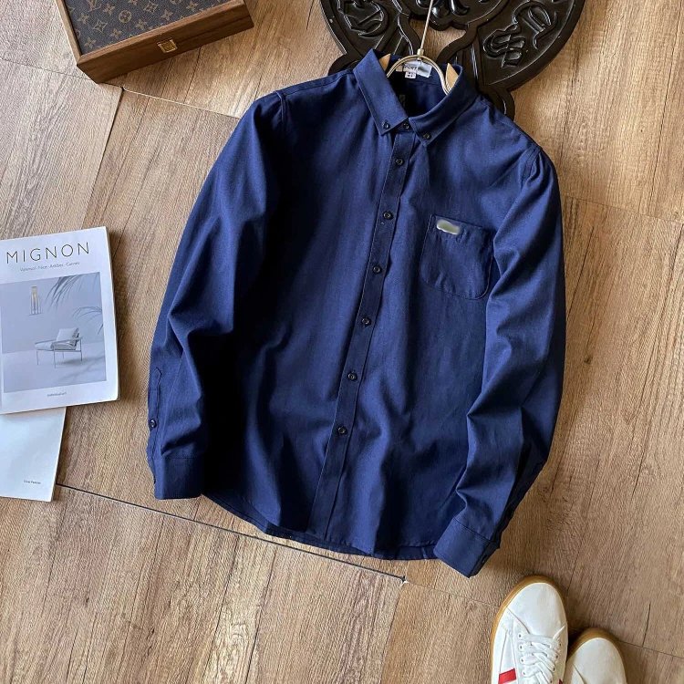 تيشيرت Lacoste — ياقة مستديرة · لون موحد