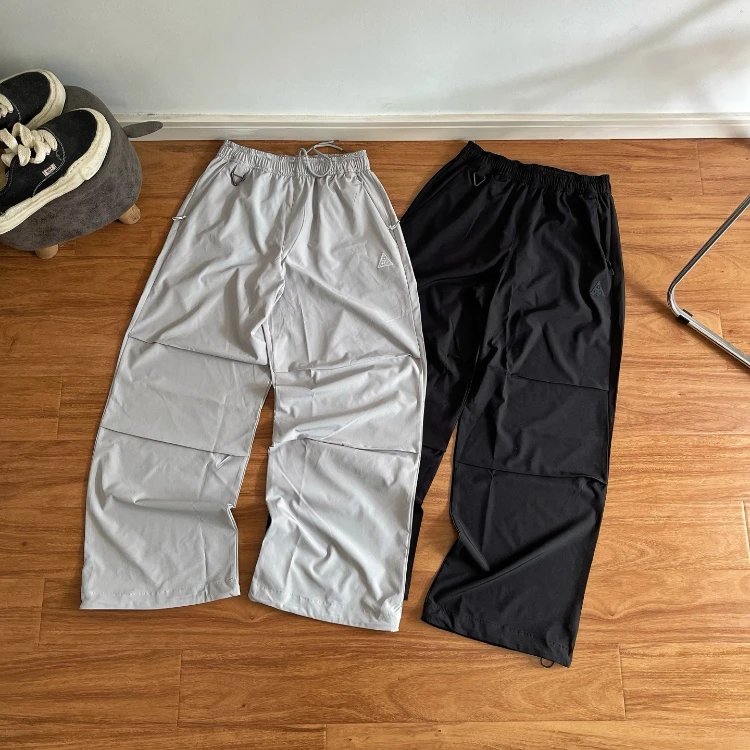cargo pants — drawstring waistband · pocket