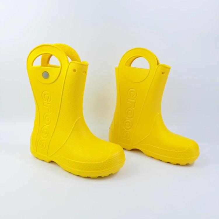 بوت مطر Crocs — منتصف الساق · مقدمة مستديرة