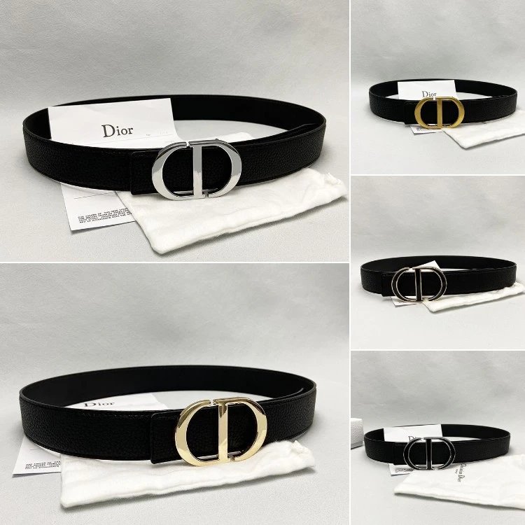 Cinturón Dior — Hebilla · diseño de banda lisa