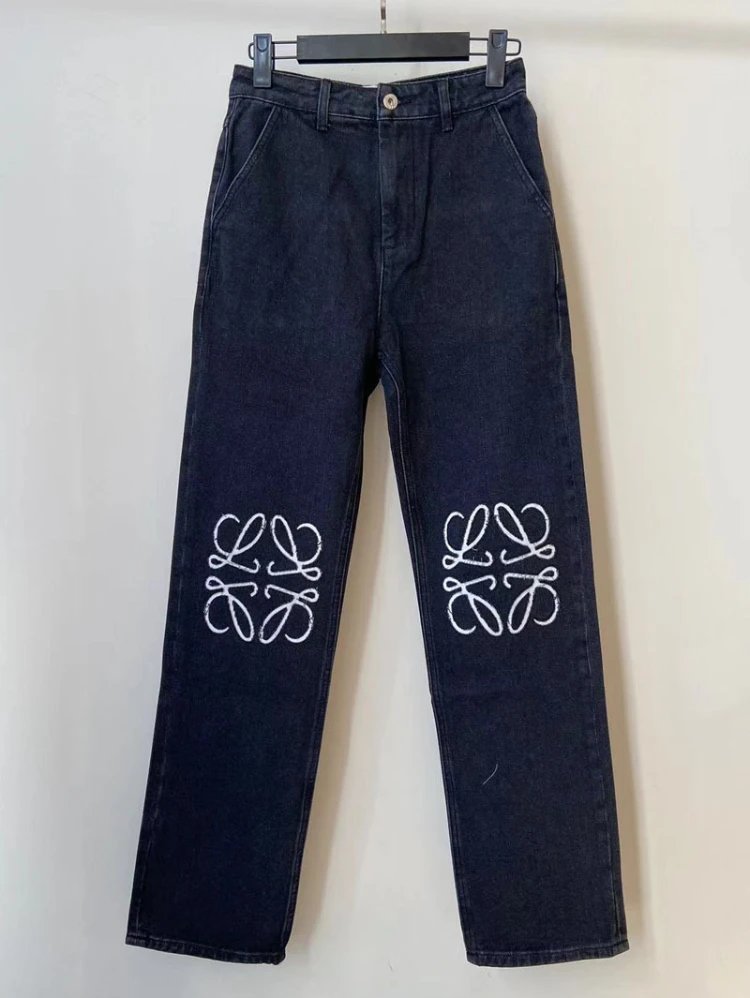 Vaqueros Loewe — Pernera ancha · Logotipo grande