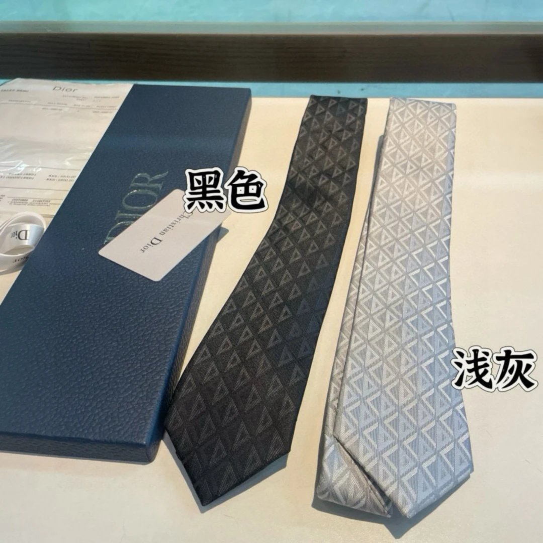 Dior CD Diamond-Jacquard Tie in Black or Light Grey