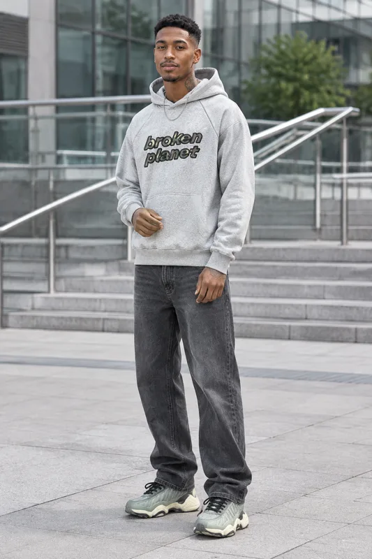 Conjunto con Sudadera con capucha gris y Zapatillas Adidas · Jax
