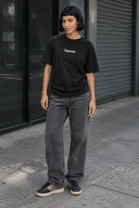 Supreme Graphic Crewneck & Air Force 1 Low Travis outfit · Sol