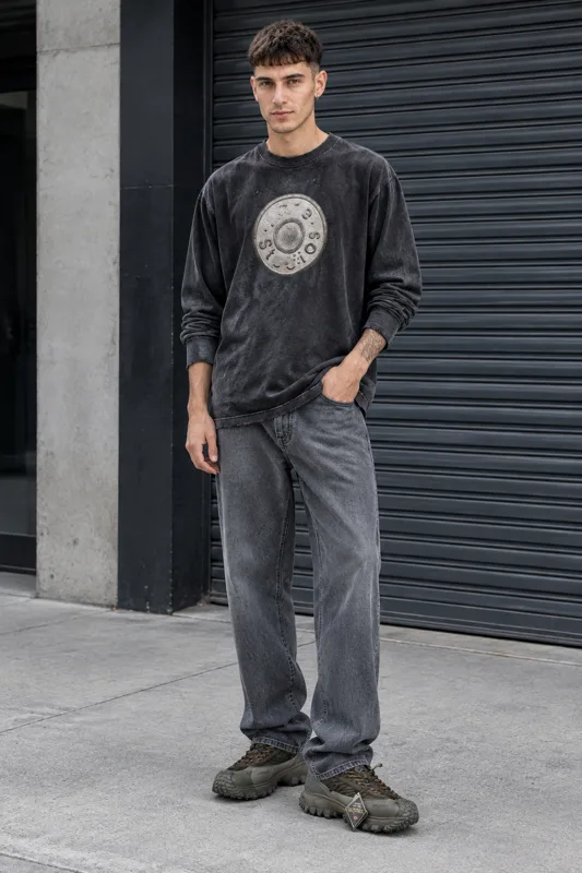 Acne Studios t-shirt & Moncler sneakers outfit · Enzo