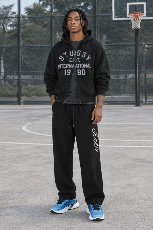 Outfit met Stüssy hoodie, Arte Antwerp T-shirt en Dior B44 Lage Chunky · Zion