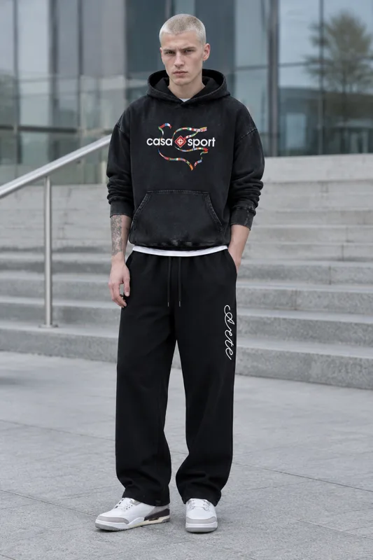 Outfit met Casablanca hoodie, Arte Antwerp T-shirt en Jordan 3 Retro Halfhoge · Luca