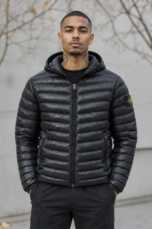 Outfit con Selezione Stone Island di giacche trapuntate felpe · Milo